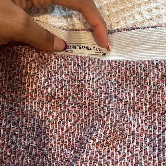 Zara Trafaluc mini fringe skirt size S, worn once - Picture 4 of 4